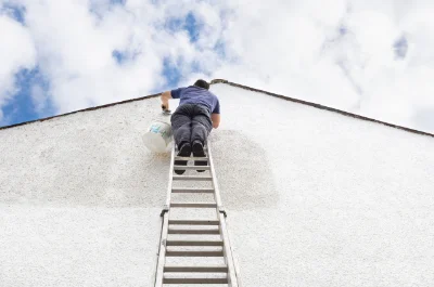 Peinture extérieure à Montgibaud — façades et ravalement